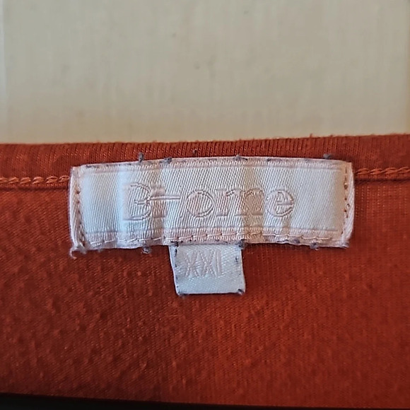 Caramel Long Sleeve Maternity Tee Side Ruching XXL - Picture 5 of 8